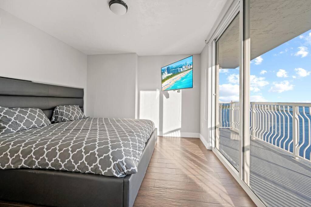 Апартаменты Ocean View 35Th Floor, In The Heart Of Майами Экстерьер фото