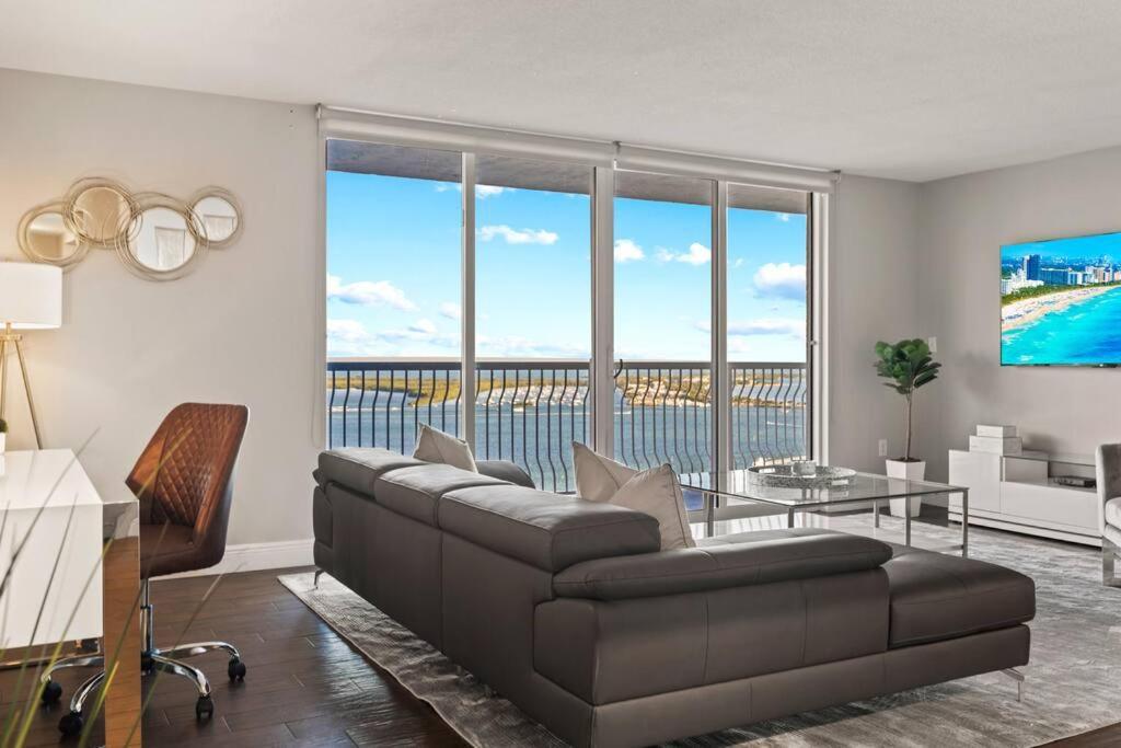 Апартаменты Ocean View 35Th Floor, In The Heart Of Майами Экстерьер фото